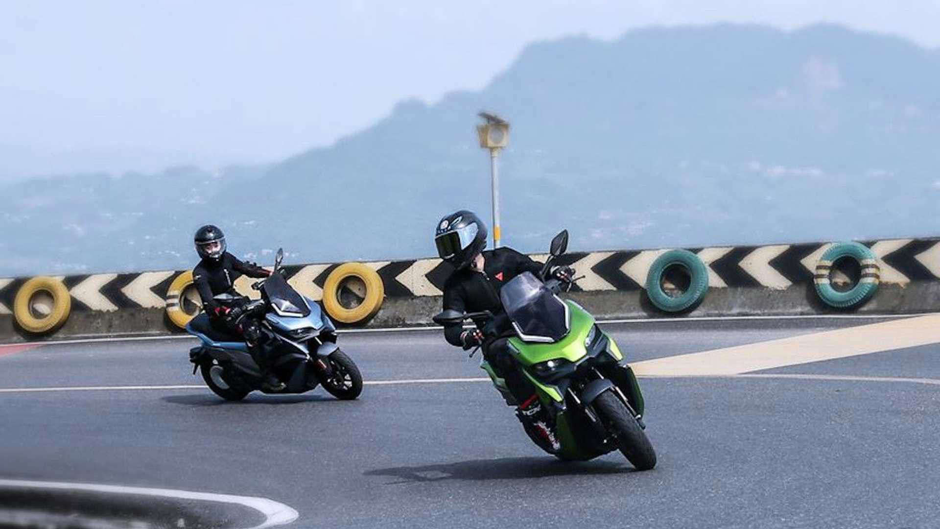 Kencang dan Futuristik, Baterai Motor Listrik Tiongkok Bisa Tempuh Jarak 240 Km